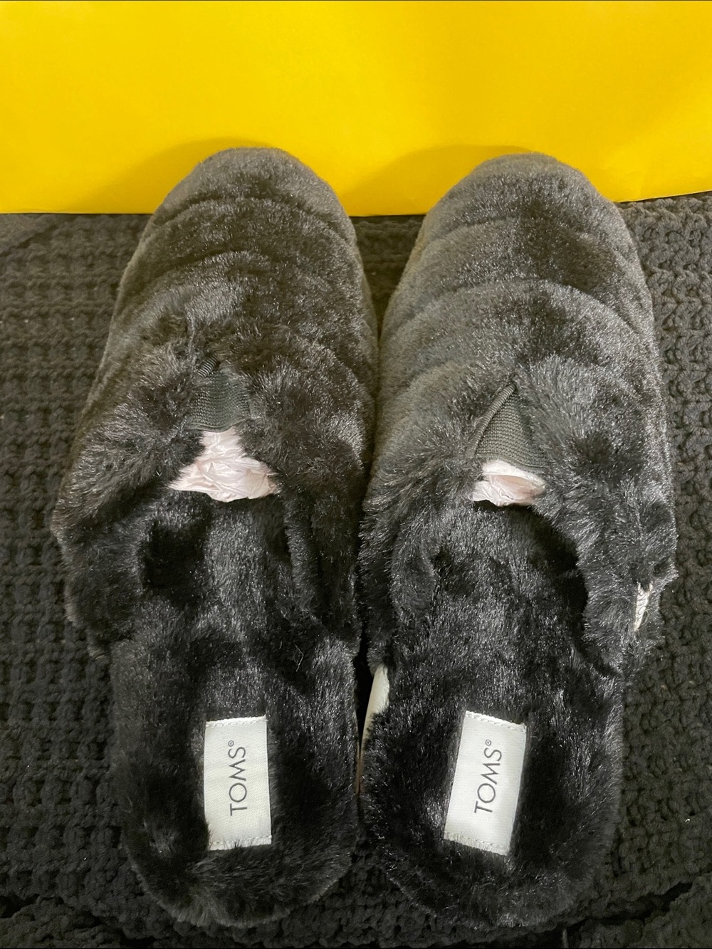 TOMS Black Faux Fur Slide Slippers with White Sole - Picture 3 of 6